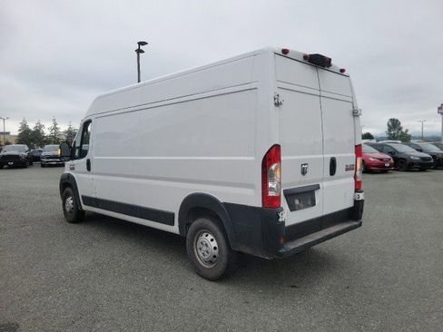 Used 2021 RAM ProMaster 2500 FWD image 9