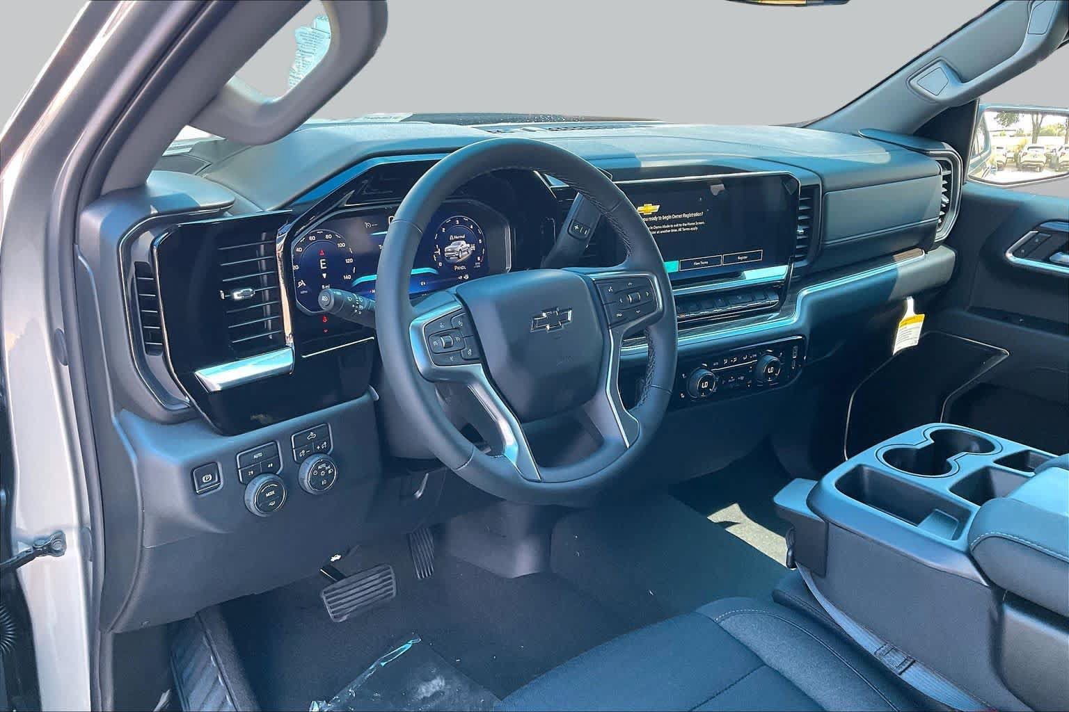 New 2026 Chevrolet Silverado 1500 RST w/ RST Select Package AWD/4WD image 8