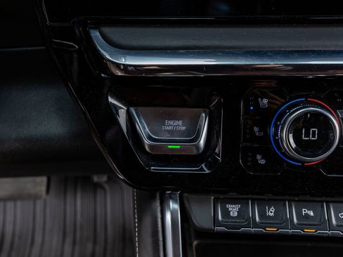 Used 2024 GMC Sierra 2500 Denali Ultimate image 23