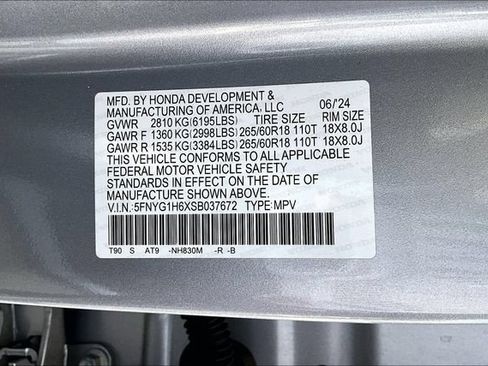 Used 2025 Honda Pilot TrailSport image 16