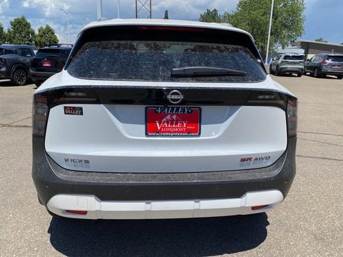 New 2026 Nissan Kicks SR w/ SR Premium Package AWD/4WD image 4