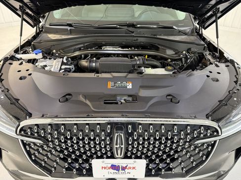 New 2026 Lincoln Aviator 2WD image 31