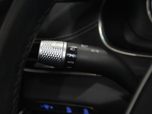 Used 2024 Genesis GV80 2.5T image 9