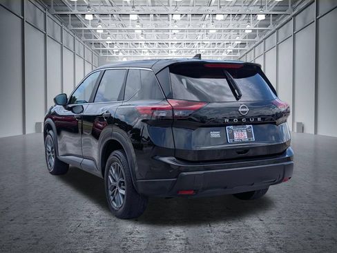 Used 2024 Nissan Rogue S FWD image 10