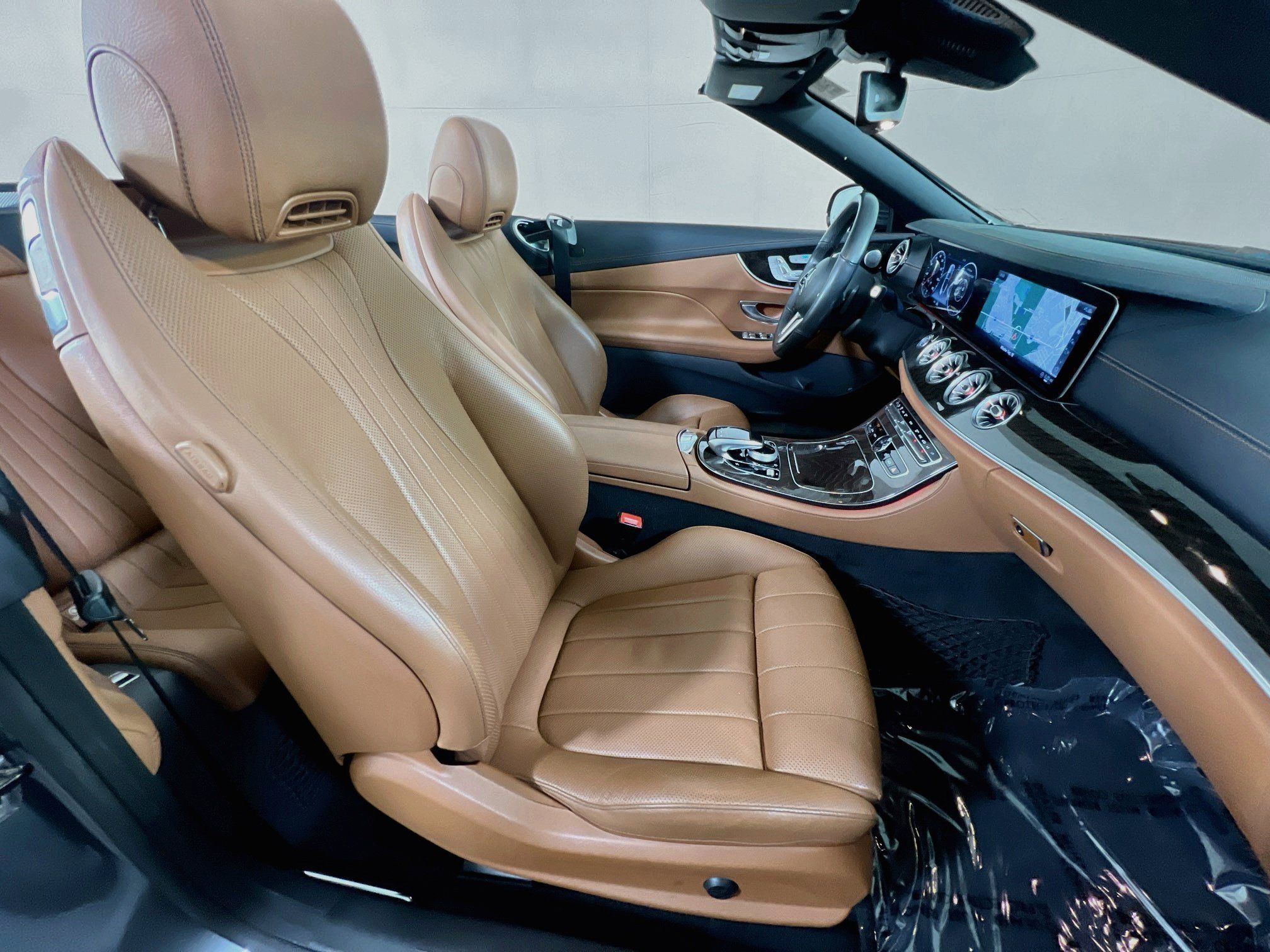 Used 2020 Mercedes-Benz E 450 4MATIC Cabriolet image 28