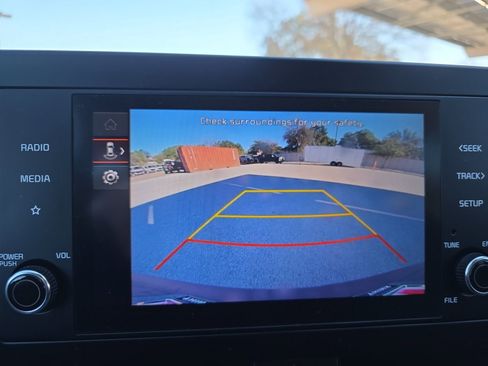 Certified 2024 Kia Sportage LX image 13