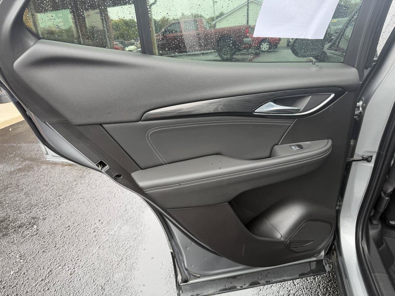 Used 2023 Buick Envision Essence w/ Sport Touring Package FWD image 18