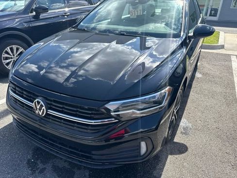 Used 2024 Volkswagen Jetta Sport FWD image 16