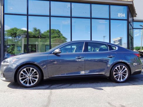 Used 2019 Kia Cadenza Technology FWD image 8