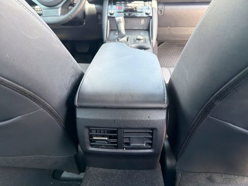 Used 2025 Lexus IS 350 F Sport RWD image 18