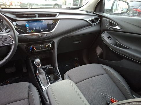 Certified 2022 Buick Encore GX Preferred image 16