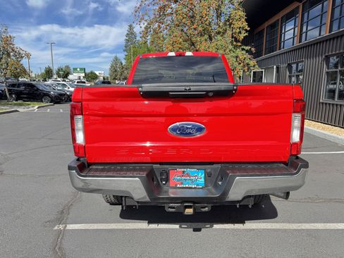 Used 2019 Ford F250 XL w/ STX Appearance Package AWD/4WD image 4