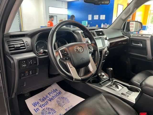 Used 2018 Toyota 4Runner Limited AWD/4WD image 19