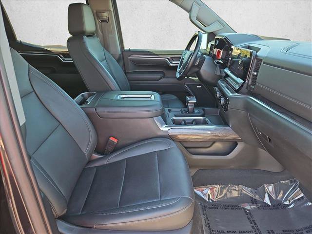 Used 2022 Chevrolet Silverado 1500 LTZ AWD/4WD image 27