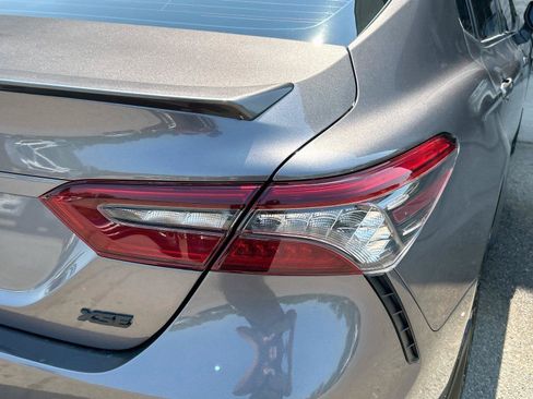 Used 2023 Toyota Camry XSE FWD image 11