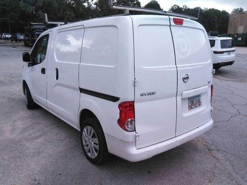 Used 2019 Nissan NV200 SV FWD image 2