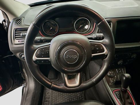 Used 2019 Jeep Compass Trailhawk w/ Leather Interior Group image 18