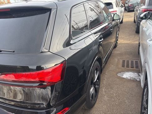 Used 2025 Audi Q7 3.0T Prestige w/ Prestige Package image 8