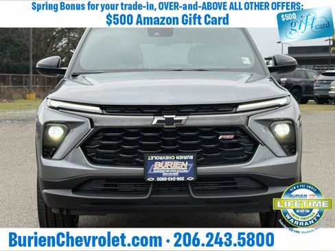 Used 2024 Chevrolet TrailBlazer RS w/ Driver Confidence Package image 8