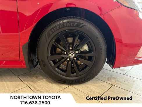 Used 2025 Toyota Camry LE w/ Convenience Package image 34