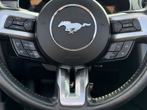 Used 2019 Ford Mustang Premium RWD image 19