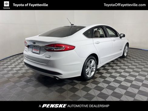 Used 2018 Ford Fusion SE image 14