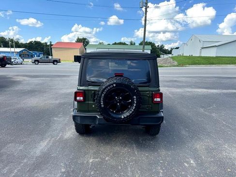 Used 2020 Jeep Wrangler Unlimited Sport image 4