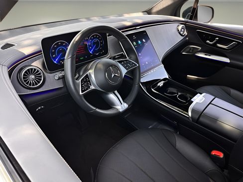Used 2025 Mercedes-Benz EQE 350+ 4MATIC SUV image 18
