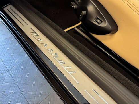 Used 2014 Maserati GranTurismo Convertible image 86