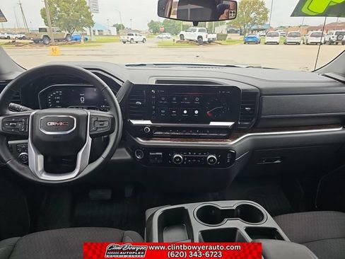 Used 2024 GMC Sierra 1500 Elevation w/ X31 Off-Road Package AWD/4WD image 13