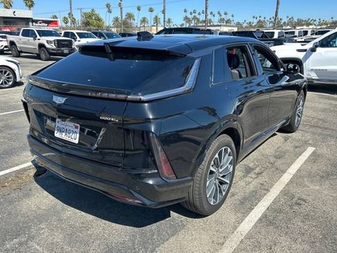 Used 2024 Cadillac Lyriq Sport AWD/4WD image 2
