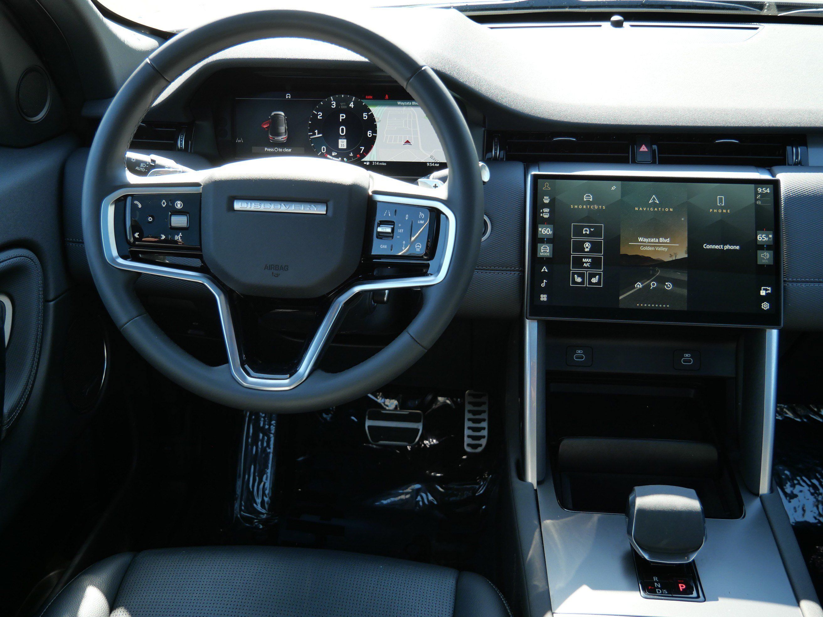 Certified 2024 Land Rover Discovery Sport Dynamic SE AWD/4WD image 18