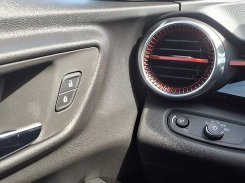 New 2026 Chevrolet Trax RS image 21