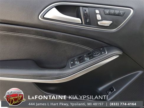 Used 2019 Mercedes-Benz GLA 250 image 11