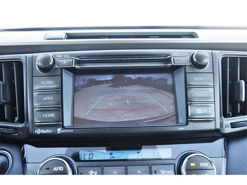 Used 2015 Toyota RAV4 Limited image 24