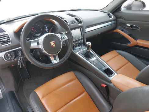 Used 2015 Porsche Cayman RWD image 5