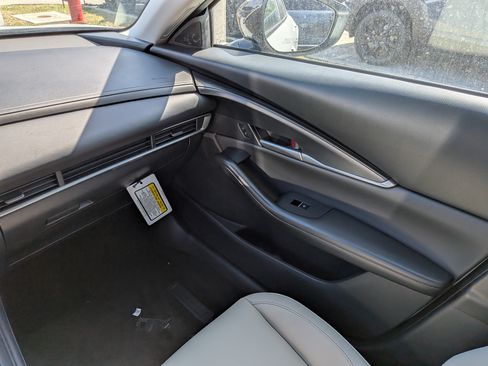 New 2026 MAZDA CX-30 AWD 2.5 S w/ Select Sport Pkg image 18
