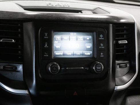 Used 2023 RAM 1500 Big Horn AWD/4WD image 19