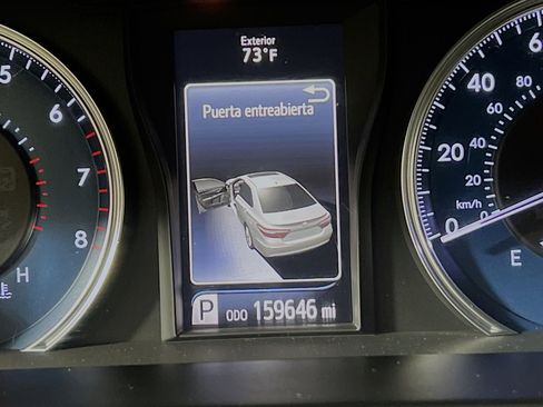 Used 2016 Toyota Camry LE FWD image 22