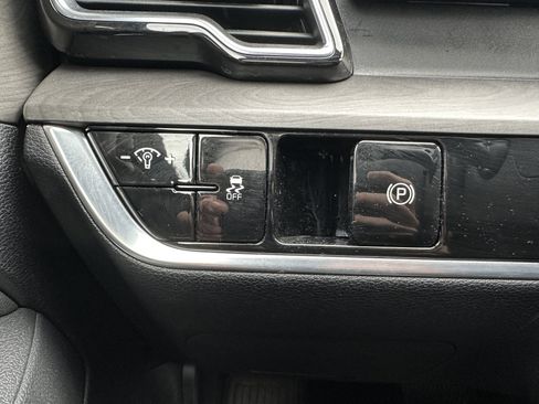 Used 2023 Kia Sportage X-Line image 14