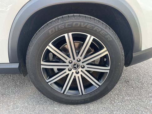 Certified 2025 Mercedes-Benz GLE 450 4MATIC image 11