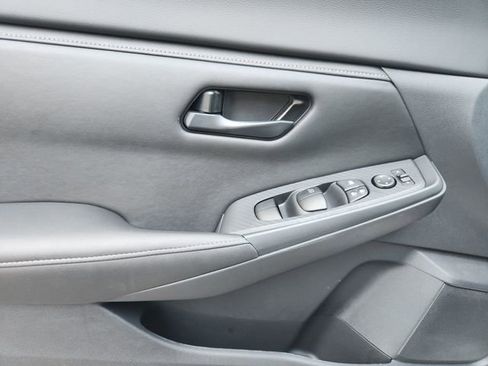 New 2025 Nissan Sentra S image 17