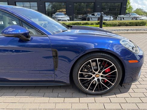 Certified 2023 Porsche Panamera GTS w/ Assistance Package AWD/4WD image 13