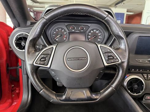 Used 2016 Chevrolet Camaro LT RWD image 14