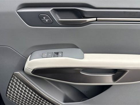 New 2026 Kia EV9 Wind image 20