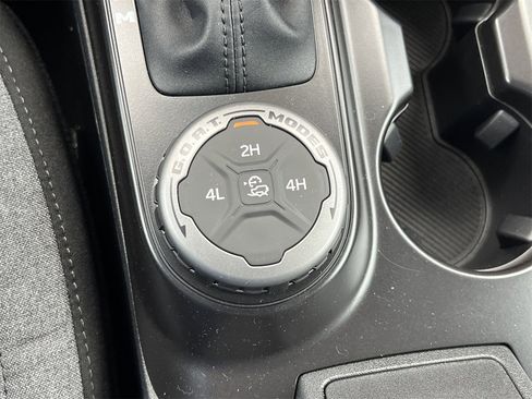 New 2025 Ford Bronco 2-Door image 9