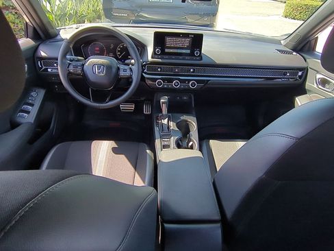 Used 2024 Honda Civic Sport image 19