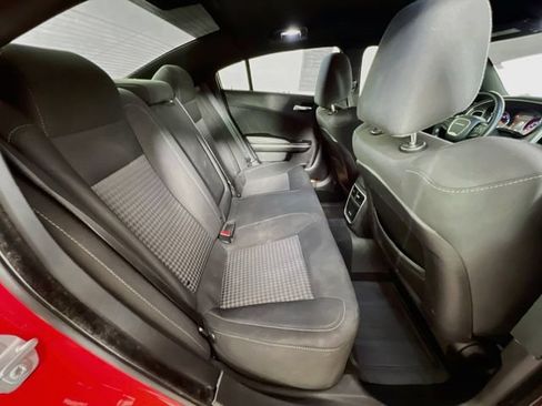 Used 2019 Dodge Charger R/T RWD image 38