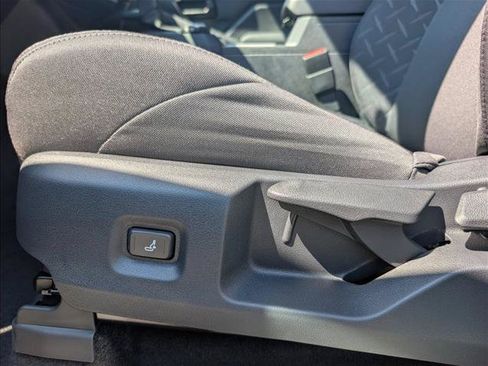 New 2026 Toyota Tacoma SR5 AWD/4WD image 4