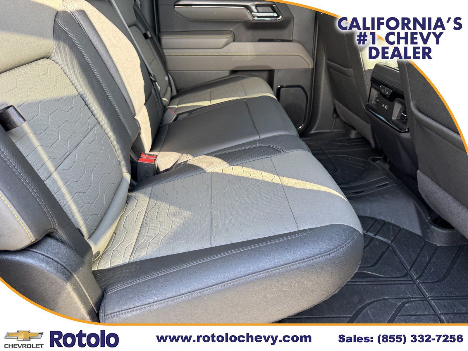 Used 2024 Chevrolet Silverado 1500 ZR2 w/ Technology Package AWD/4WD image 9